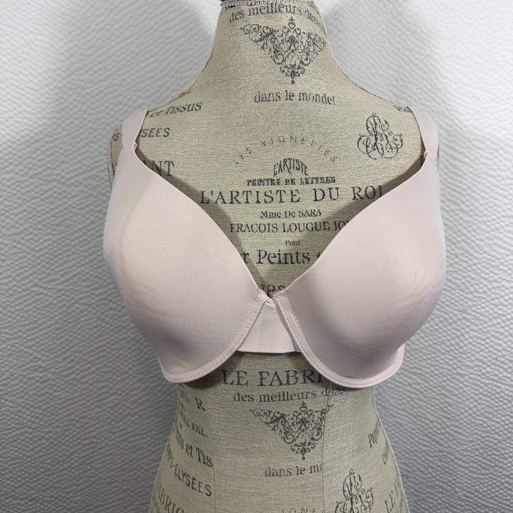 Vince Camuto Womens Cream Underwire Padded T Shirt Bra Sz 40D Comfort Strap
